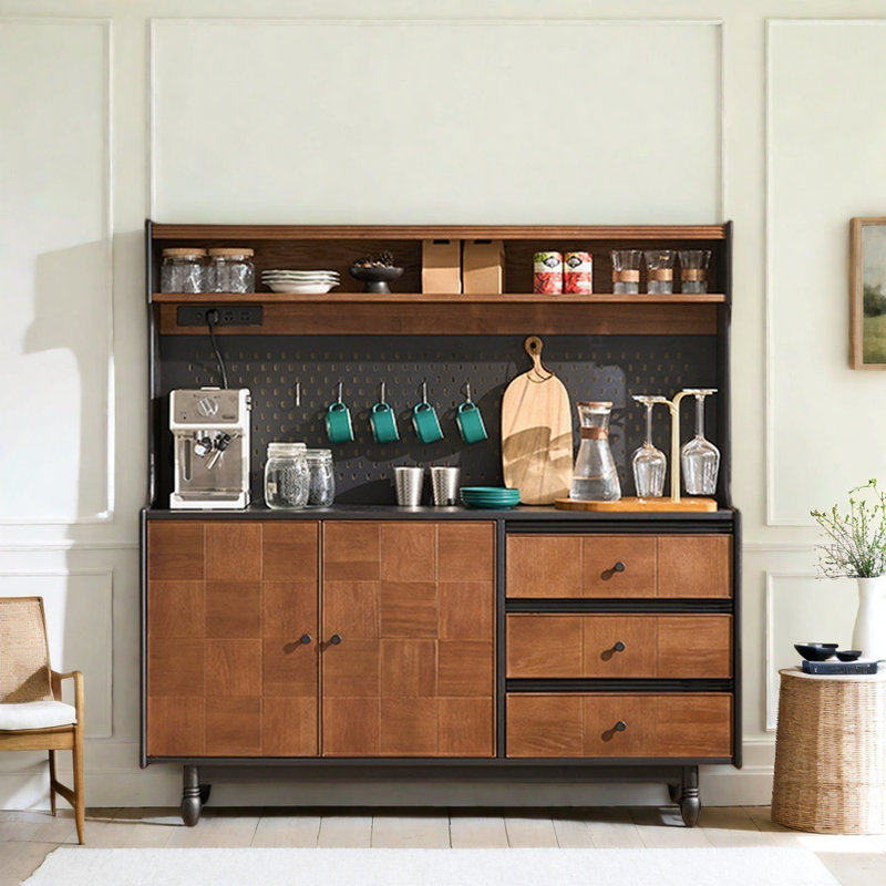 Retro Large-Capacity Sideboard