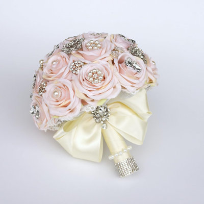 Luxury Bridal Bouquets with Crystal Rhinestone Sparkle Pearls Rose Flowers for Wedding Quinceanera