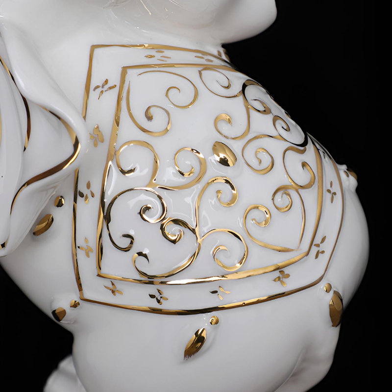 Éléphant chanceux - œuvre d'art en céramique de haute qualité