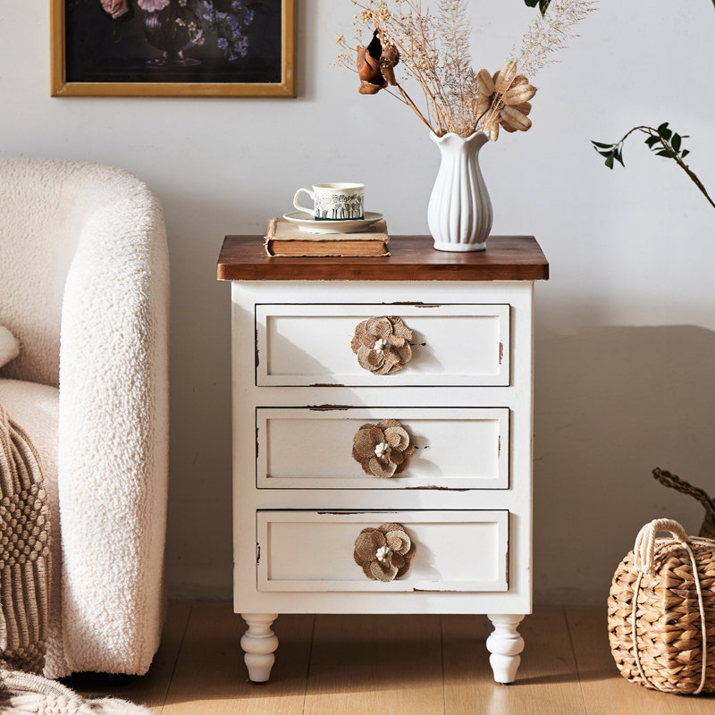 13.75 " W Bachelor's Chest Nightstand