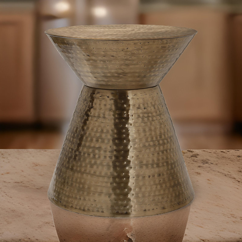 Table d'appoint, Cuivre