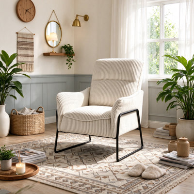 Chaise d'appoint moderne en tissu rayé, fauteuil rembourré simple avec structure en métal noir, chaise longue rembourrée confortable, chaise d'appoint de lecture pour le bureau de la chambre à coucher, fauteuil de loisirs texturé gris crème