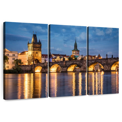 Lilie Charles Bridge Prague Czech Republic
