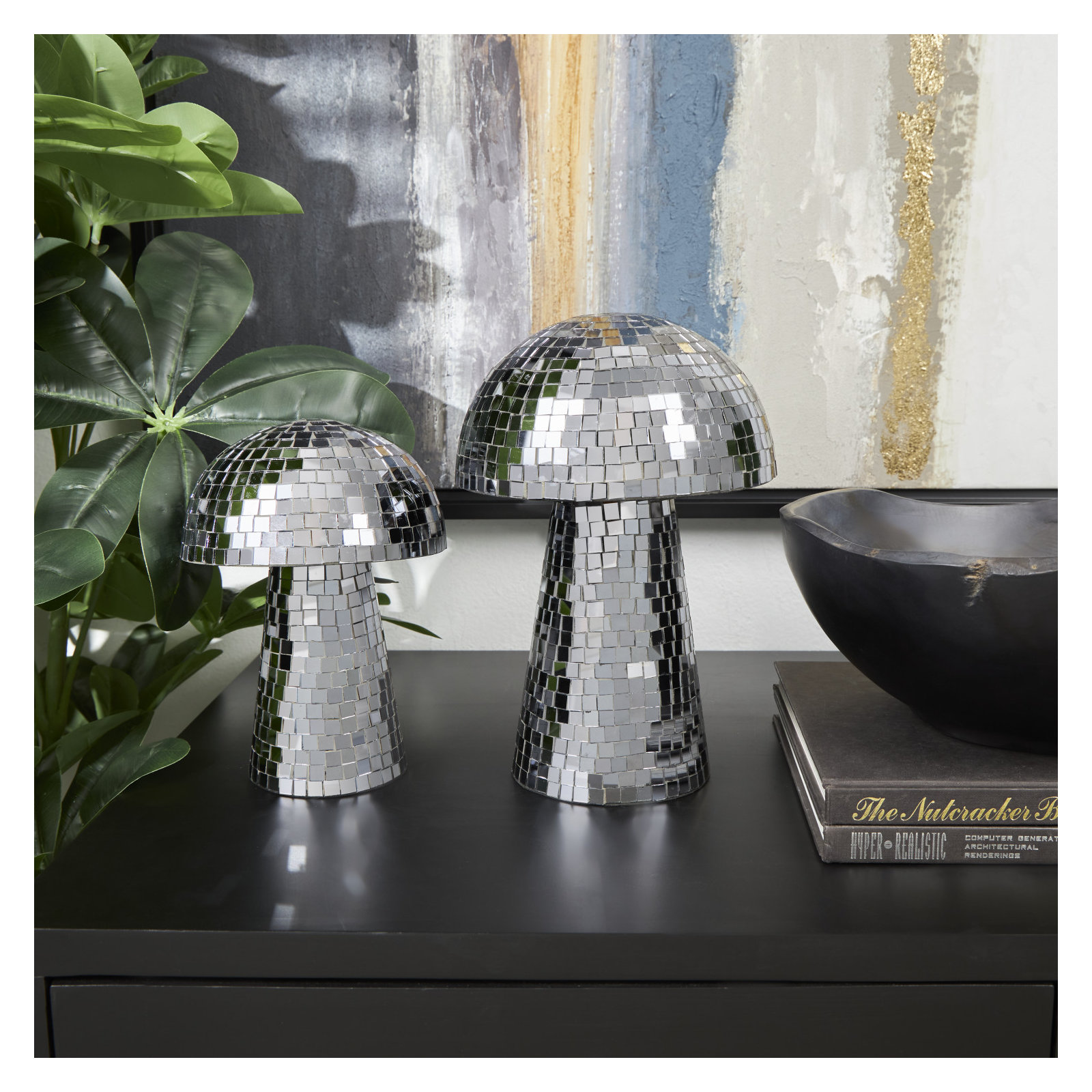 Inara Figurine / Sculpture, Black