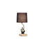 Matériau en polyrésine d'une lampe de table moderne de 20,5 po en forme de lecteur (assise sur une pile de livres grise)