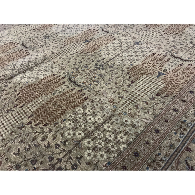 Hand Woven Wool Oriental Area Rug, Rectangle 6'1" x 9'2"