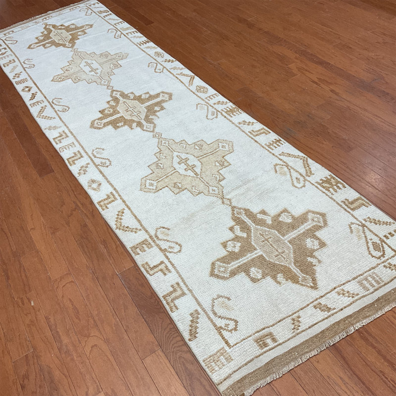  Handmade Turkish Oushak Wool Runner
