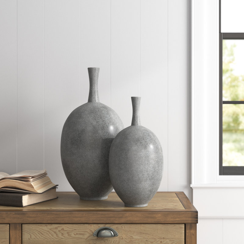 2 Piece Table Vase Set
