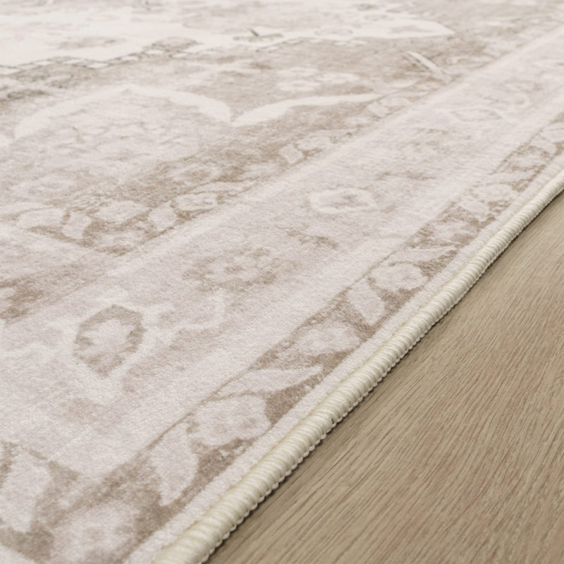 Juliaunna Area Rug, Rectangle 6'7" x 9'2"
