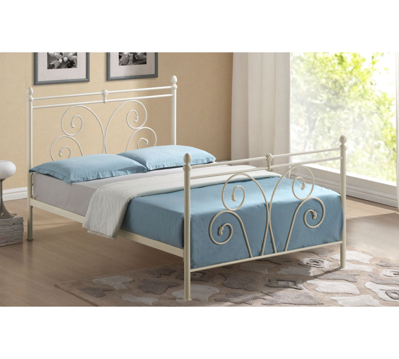 Metal Bed, Kingsize (5')
