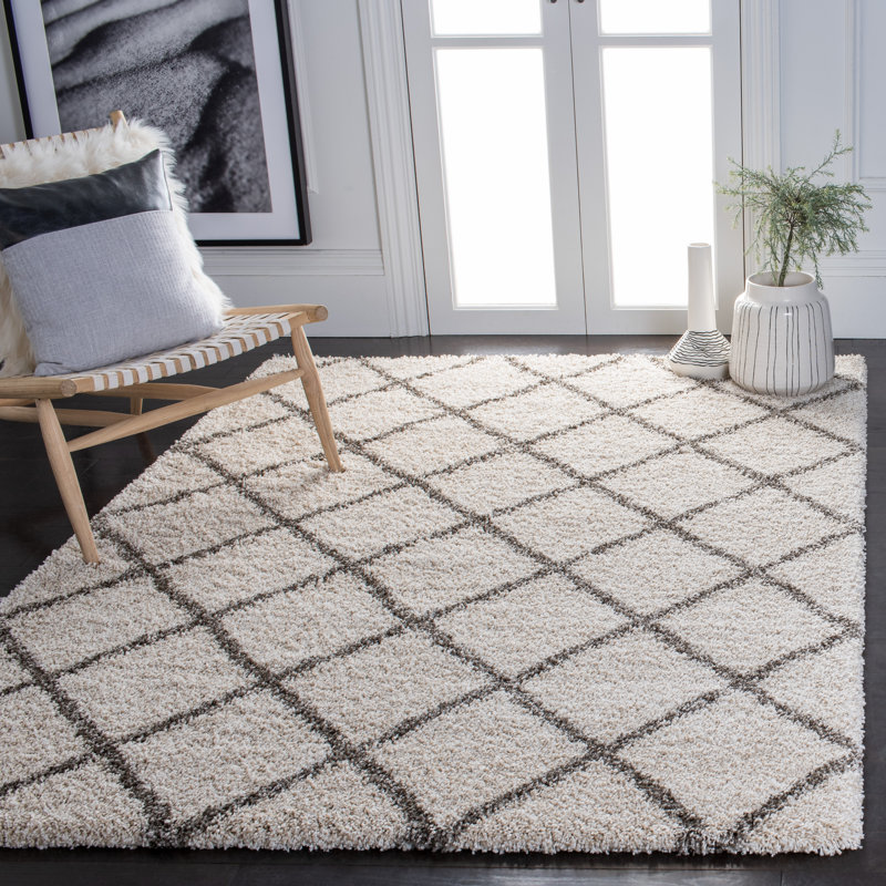 Tapis géométrique ivoire / brun, Rectangle 5 pi 3 po x 7 pi 6 po