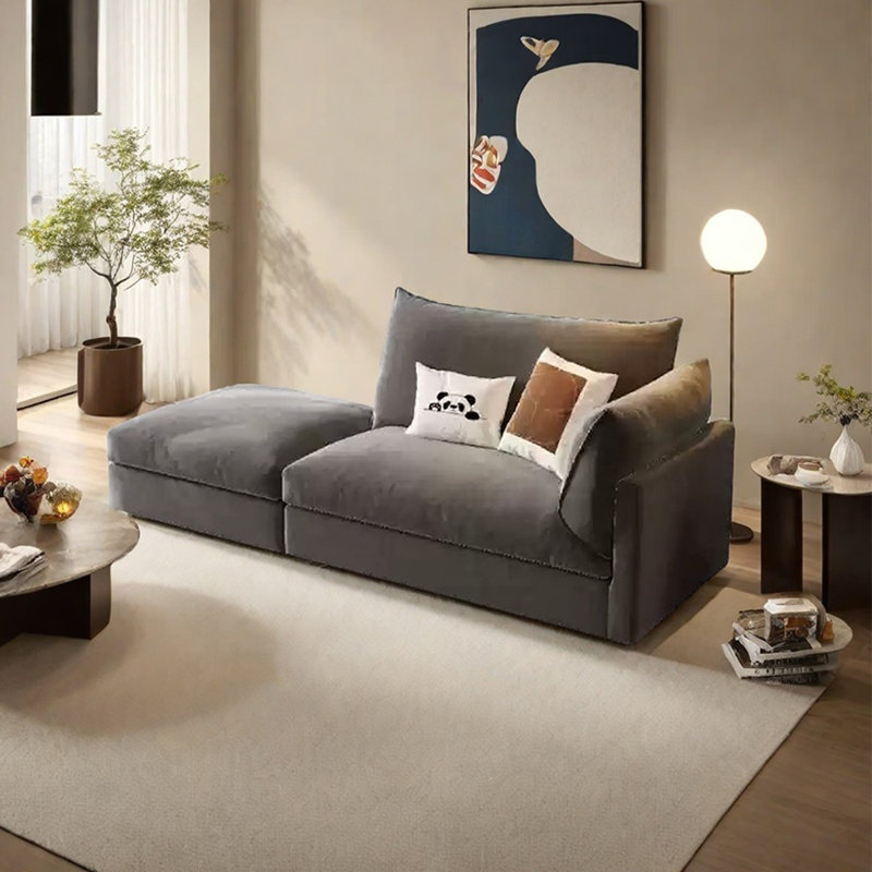 Ladeane, Orienté à droite, Gris foncé