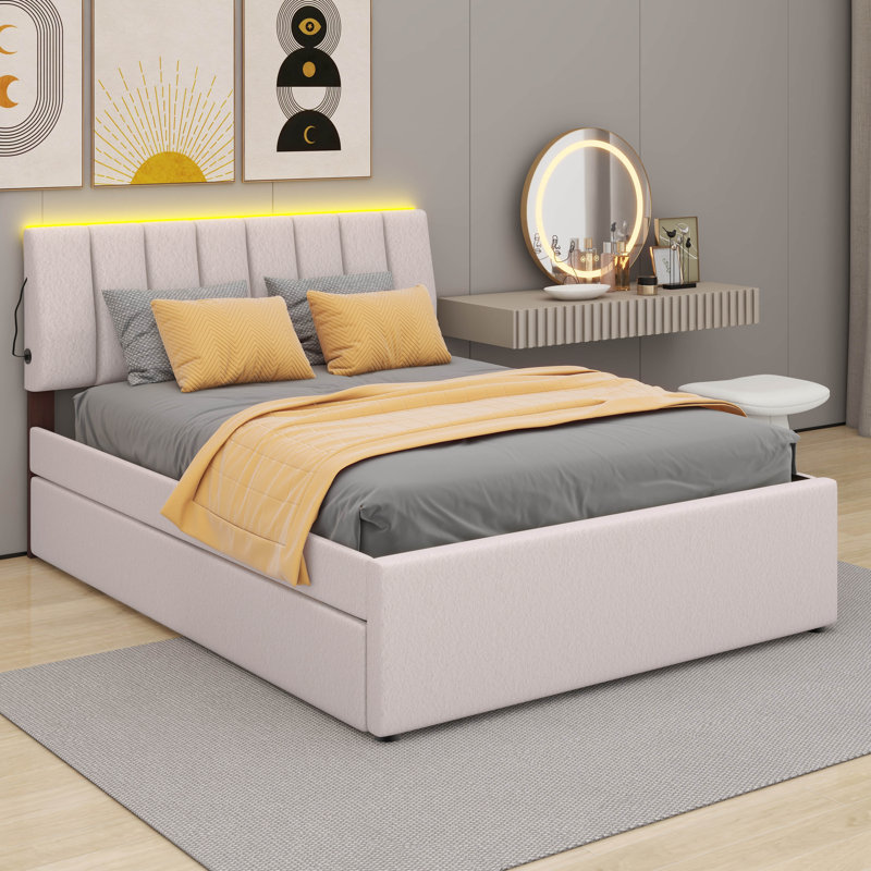 Lit plateforme tapissier Dotta, Double, Beige