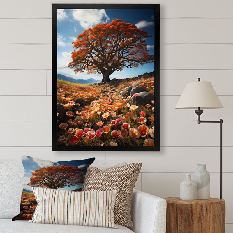 «A Canopy Tree In Wildflowers II», reproduction d'art sur toile, H 44 po x l 34 po x P 1,5 po, Cadre simple noir