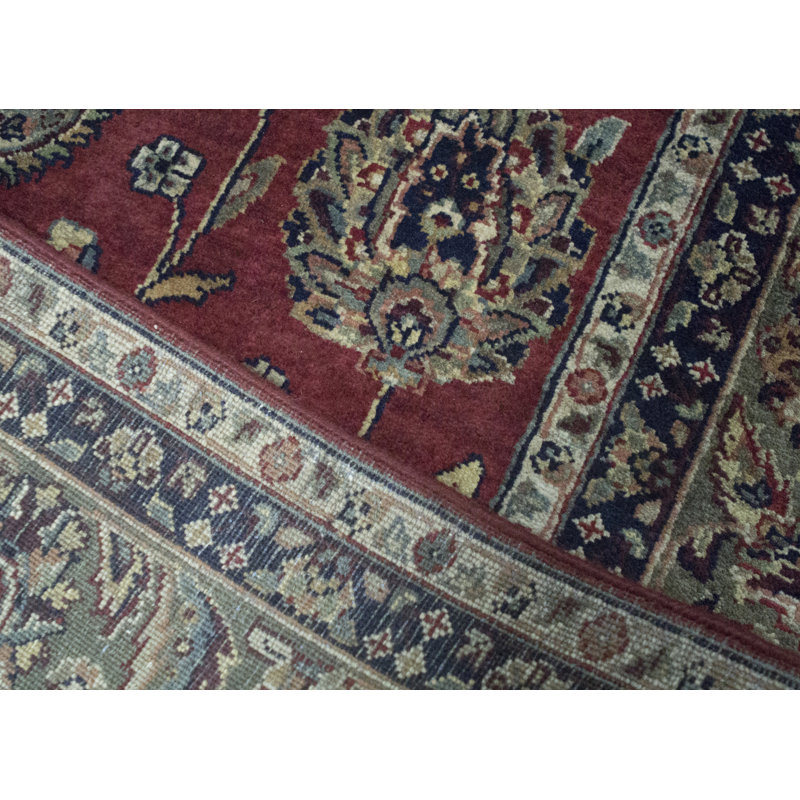 Tapis noir et vin de haute qualité noué à la main