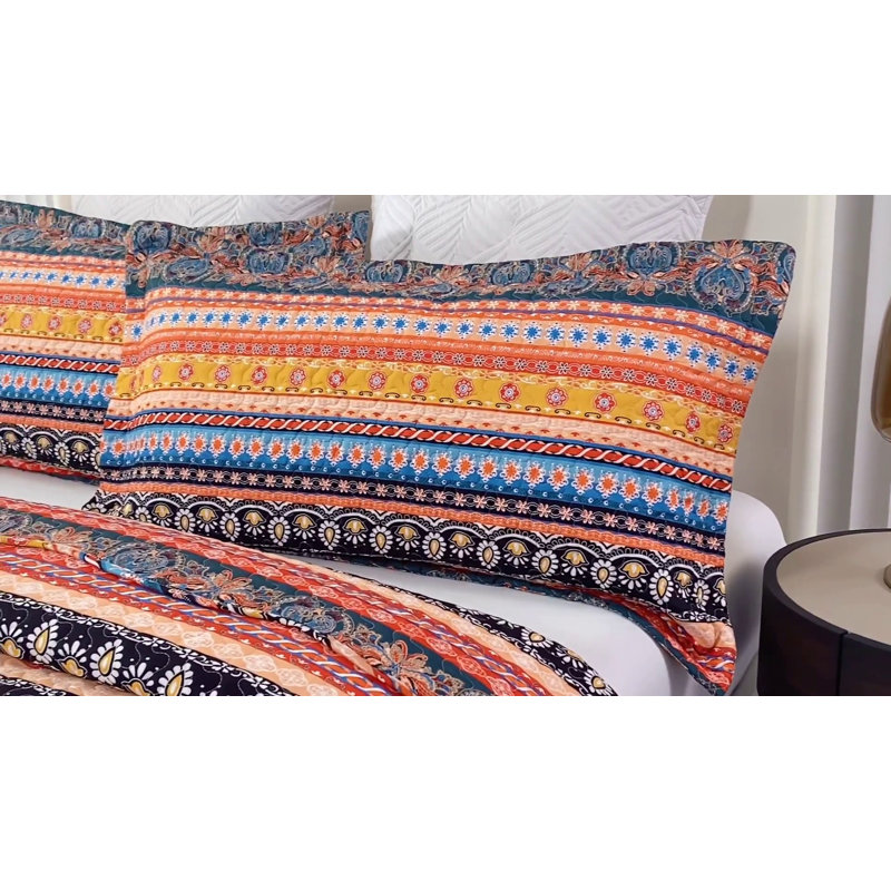 King Size Multicolor Polyester Bohemian Quilt Bedspread Set