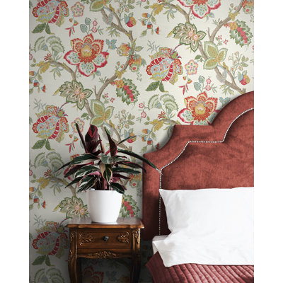 Aiyahna Floral Roll
