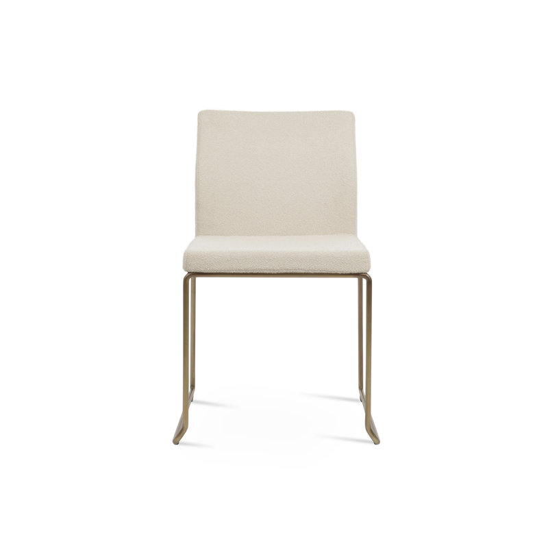 Chaise empilable en laine Aria, Laiton, Moka