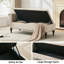 Chaise longue rembourrée en velours / chenille, banc de rangement avec coussin et pieds en bois massif-124247277