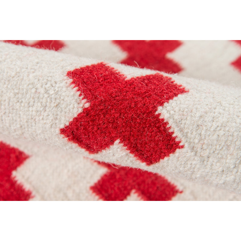 Tapis ivoire / rouge en laine tissé à plat à la main Topanga, Rectangle 3 pi 6 po x 5 pi 6 po