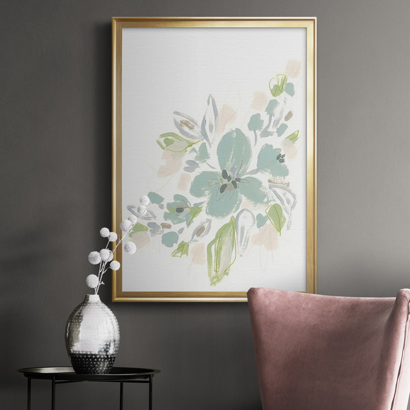 «Seafoam Petals II», reproduction encadrée de qualité supérieure - prête à être accrochée, Or, H 42,5 po x l 30,5 po x P 1 po
