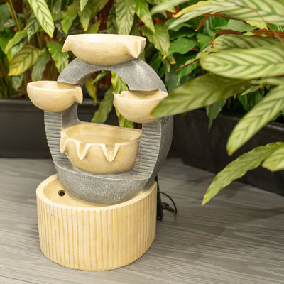 Outdoor Cascade Fountain with Lights