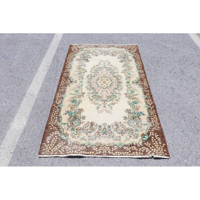 Tapis turc Oushak tissé à la main pour le bureau de la chambre de bébé avec un design rétro unique dans des tons bruns froids