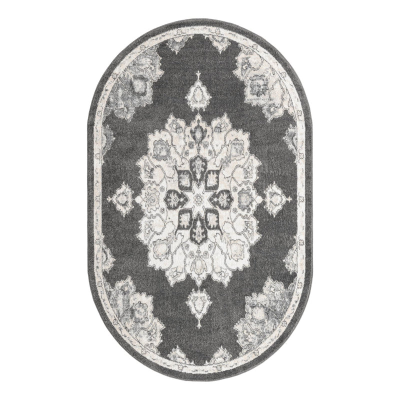 Oriental Indoor Rug, Oval 5' x 8'