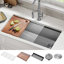 Évier de cuisine à simple cuve en acier inoxydable de calibre 16 avec accessoires KRAUS Kore ™