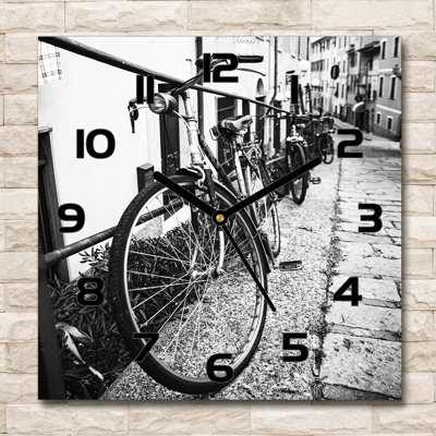 Herzlinde Glass Wall Clock