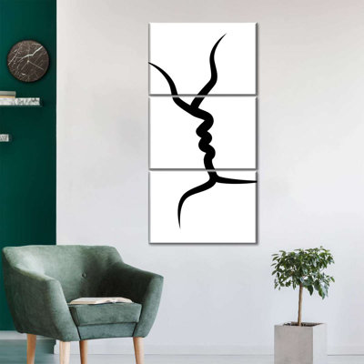 Minimalist Kiss On Canvas 3 Pieces Set