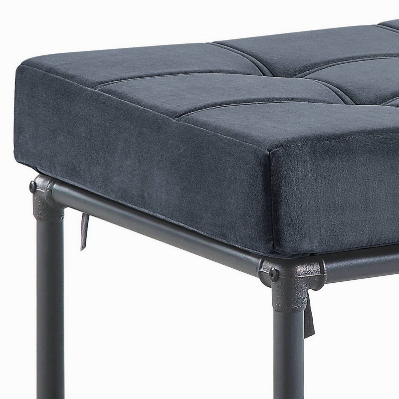 Repose-pieds Brantley en velours gris et finition gris sable