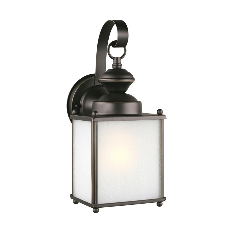Lanterne murale d'extérieur à une lumière Jamestowne de Génération Éclairage , Non, H 12,5 po x l 5,25 po x P 5,75 po