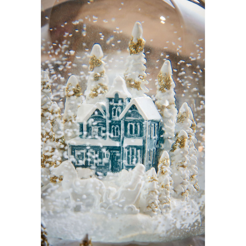 Christmas Snow Globe