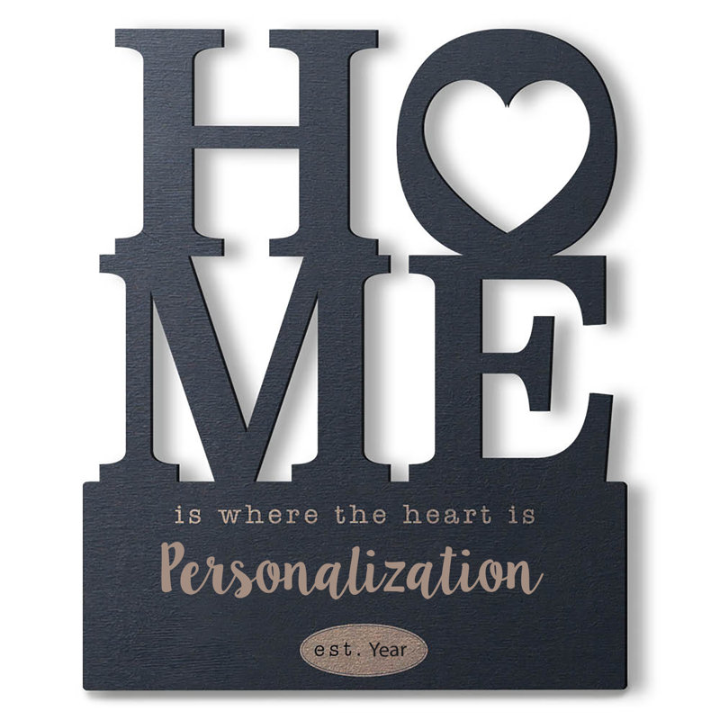 Home Is Where The Heart Is Plaque en bois avec personnalisation personnalisée gravée au laser en bois noir | Un souvenir unique | Grand cadeau de pendaison de crémaillère | 9,75 po x 11,25 po