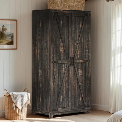 Armoire en bois manufacturé Chiara