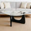 Table basse moderne triangulaire avec base en bois massif et table d'appoint en verre Triangle