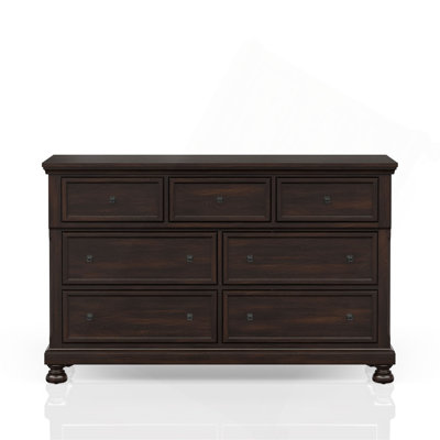 Commode à sept tiroirs