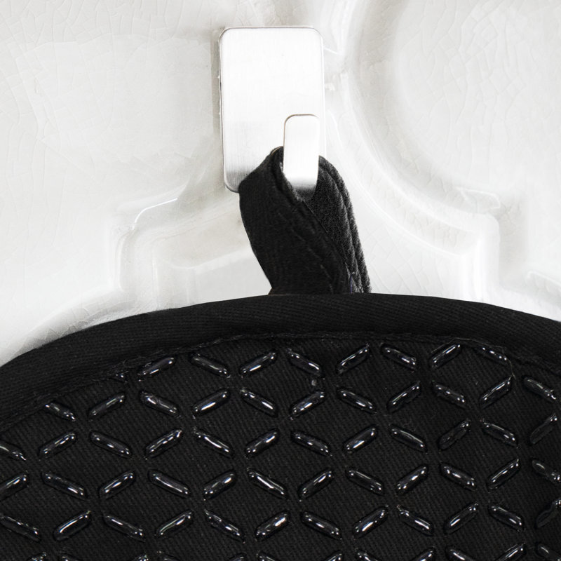 All-Clad Silicone Ogee Potholders (Set of 2), Black