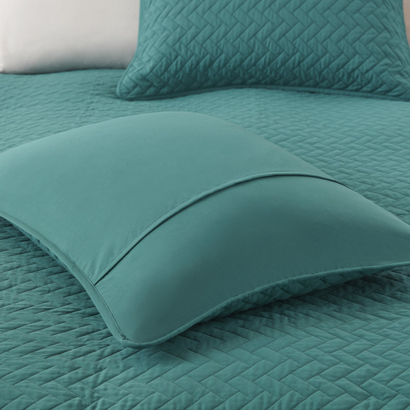 Velvet Touch 3 Piece Luxurious Oversized Quilt Set, King Coverlet + 2 Shams, Peacock