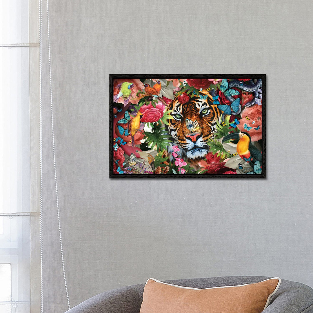 Tropische Blumen und Tiger von Claudia McKinney - Galerie-verpackte Leinwand Giclée auf Leinwand