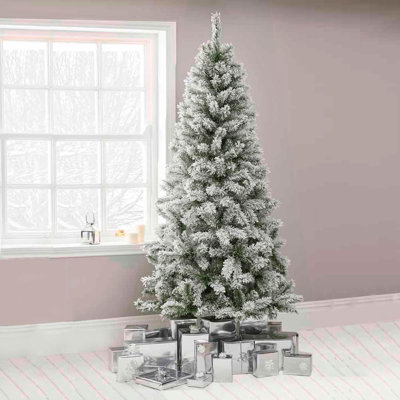 Anastaisha 6.99' H Artificial Christmas Tree