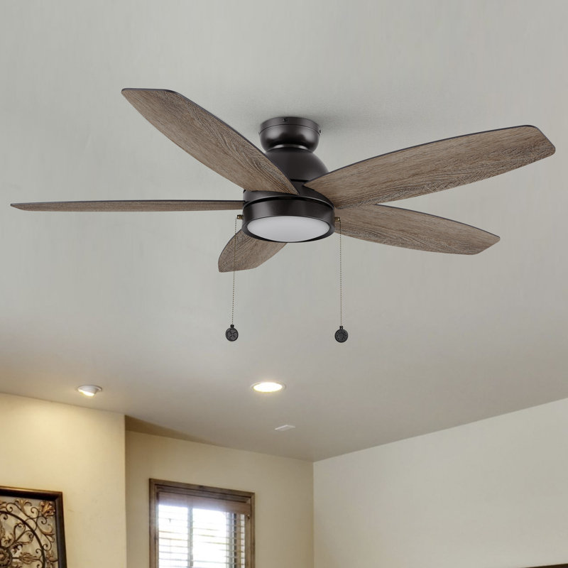 Gurdip 5-blade pull chain ceiling fan with light
