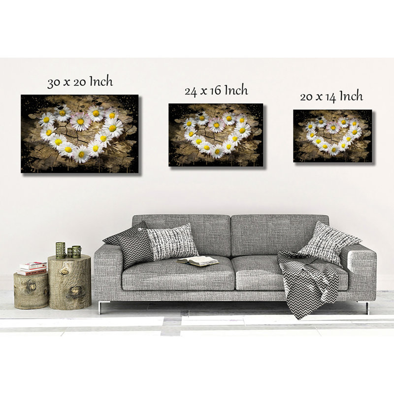 Flower White Daisy Heart Chain 2 - Wrapped Canvas, 35cm H x 50cm W