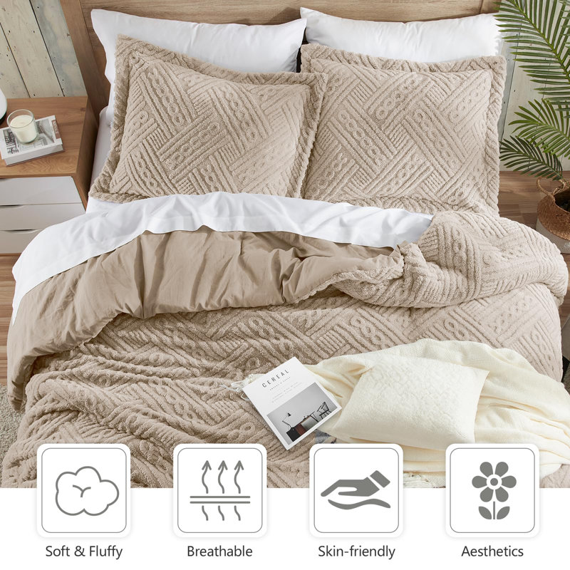 Fluffy Comforter Set, Fleece Warm Comforter Set for Winter, Queen Comforter + 2 Standard Shams, Beige