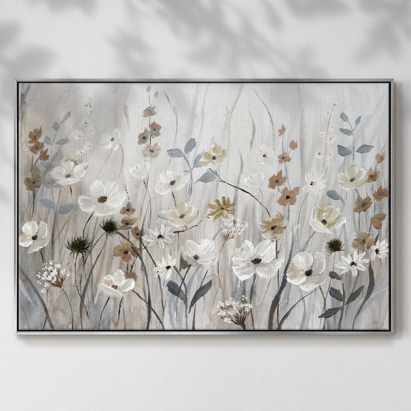 «Misty Meadow Field», peinture sur toile encadrée, H 25 po x l 37 po x P 2 po, Encadrement argenté
