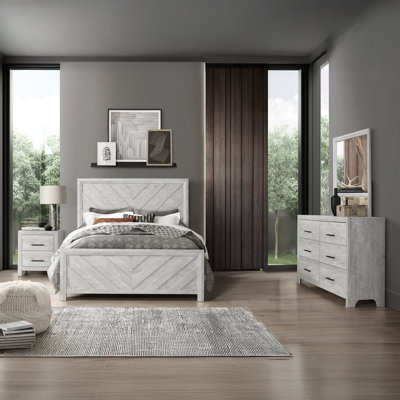 Zarrah Standard 4 Piece Bedroom Set by Gracie Oaks