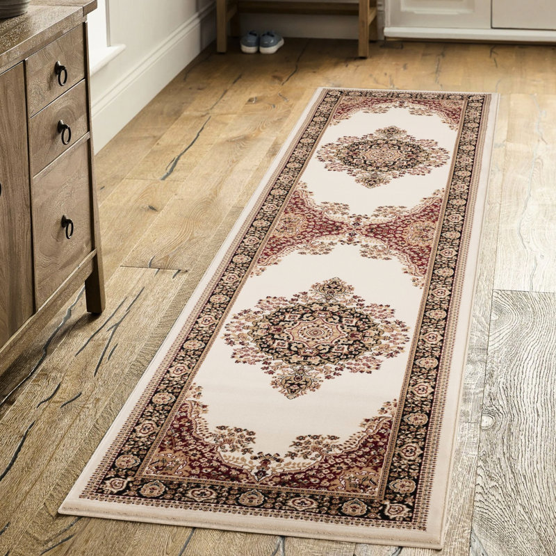 Tapis de couloir traditionnel en polypropylène multi-médaillons, 2 pi 7 po X 9 10 po, tapis endossé classique orné de luxe doux au toucher