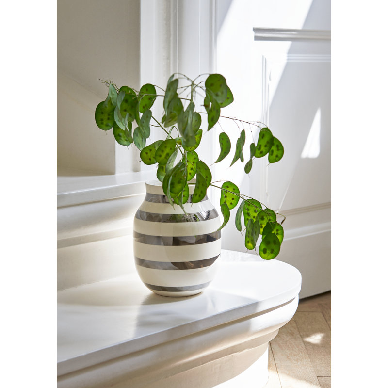 Omaggio Ceramic Table Vase, Silver/White