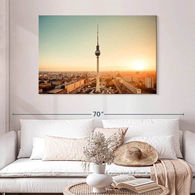 Fernsehturm Berlin, 32" H x 48" W